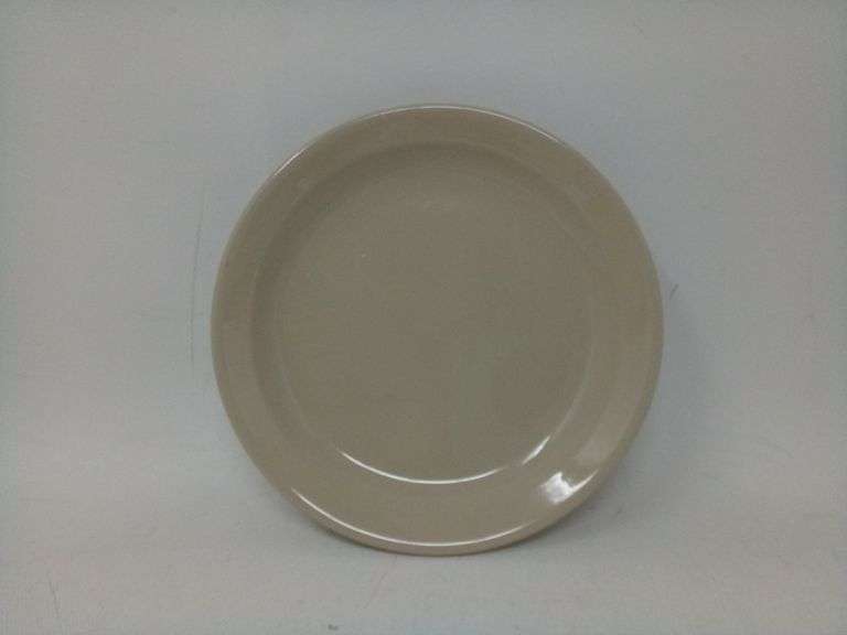 Lot Of 6 World Ultima, Dinner Plates NR-6, 6.5"