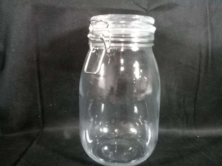 Glass Storage Jar With Clamp Sealable Lid