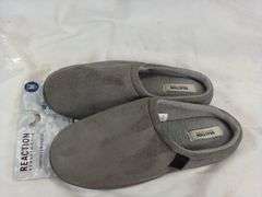 Men's Kenneth Cole Reaction Memory Foam Slippers – Grey Size: M (8-9) Pair