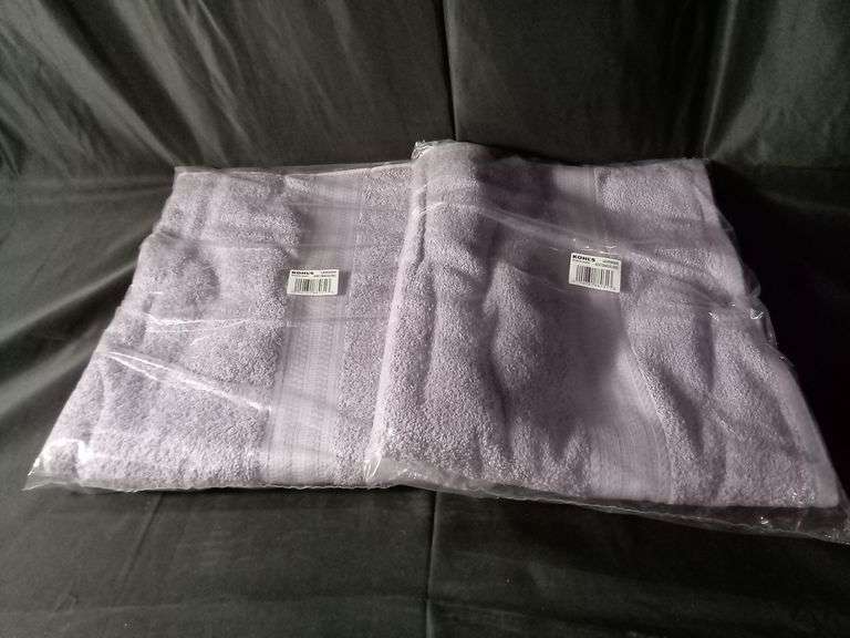 Lot Of 2 Kohl's, Sonoma The Quick Drying Bath Sheet, Lavender