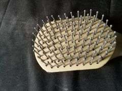 Weaver Leather Mane and Tail Brush – Black/Tan Size: Back 23.5*7