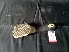 Weaver Leather Mane and Tail Brush – Black/Tan Size: Back 23.5*7