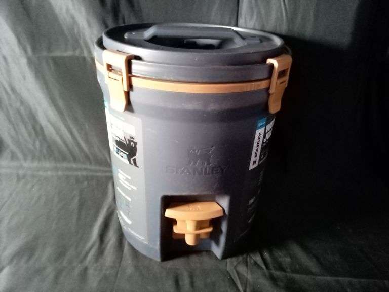 Stanley Adventure Fast Flow Jug – 2 Gal Twilight