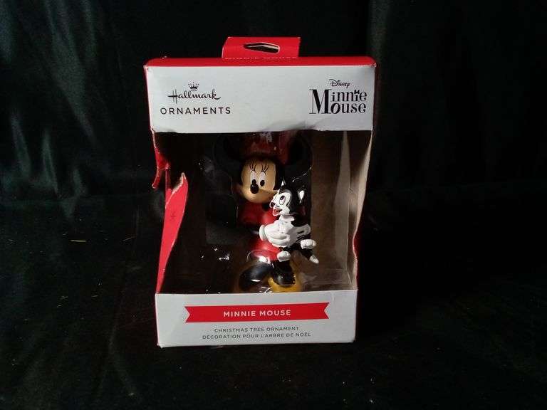 Hallmark Disney Minnie Mouse Holding Kitten Christmas Tree Ornament