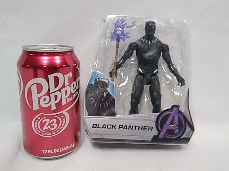 Marvel Legends Panther Action Figure, Black
