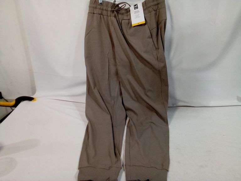 Member's Mark, Men's Breathable & Comfortable Everyday Travel Jogger, Medium