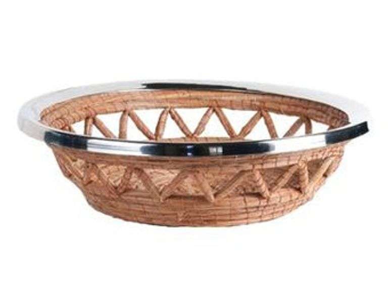 Un Pueblo Handmade Pine Needle & Nickel Large Santa Fe Basket – Round 15" x 11"