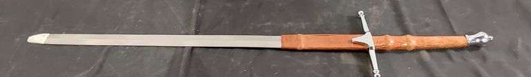 Stainless Steel Cosplay Sword with Polished Blade and Fantasy-Inspired Design