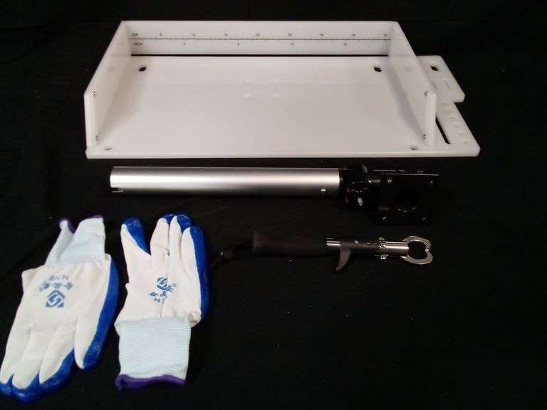 FPlate, Fishing Boat Bait Cutting Board Table