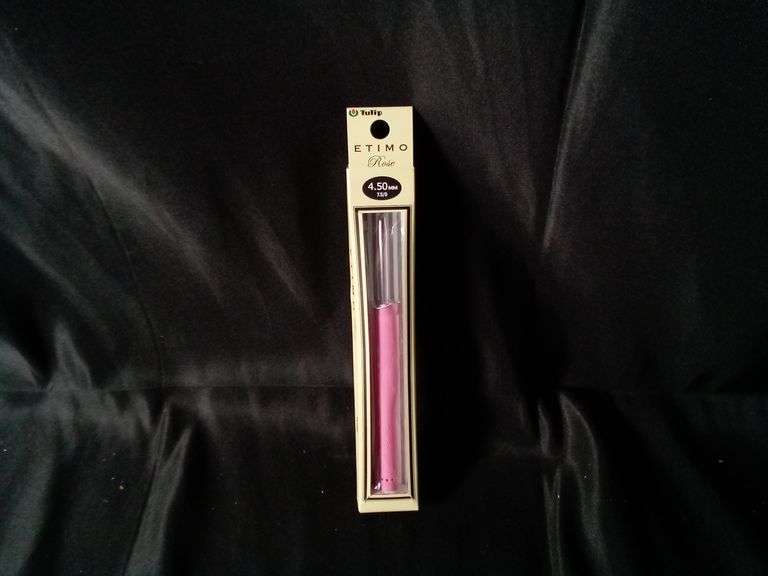 Tulip Etimo Rose Crochet Hook with Cushion Grip – Pink 4.50mm 7.5/0