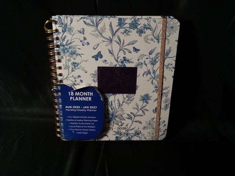 Votum Bloom With Grace Aug 2025 - Jan 2027 Monthly/Weekly Planner – Blue