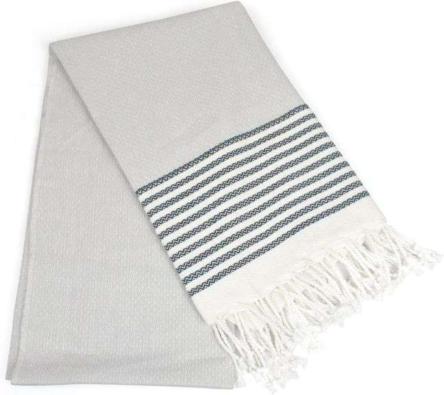 DII Navy Stitched Stripe Fouta Towel with Fringe Detail – 39" x 71"