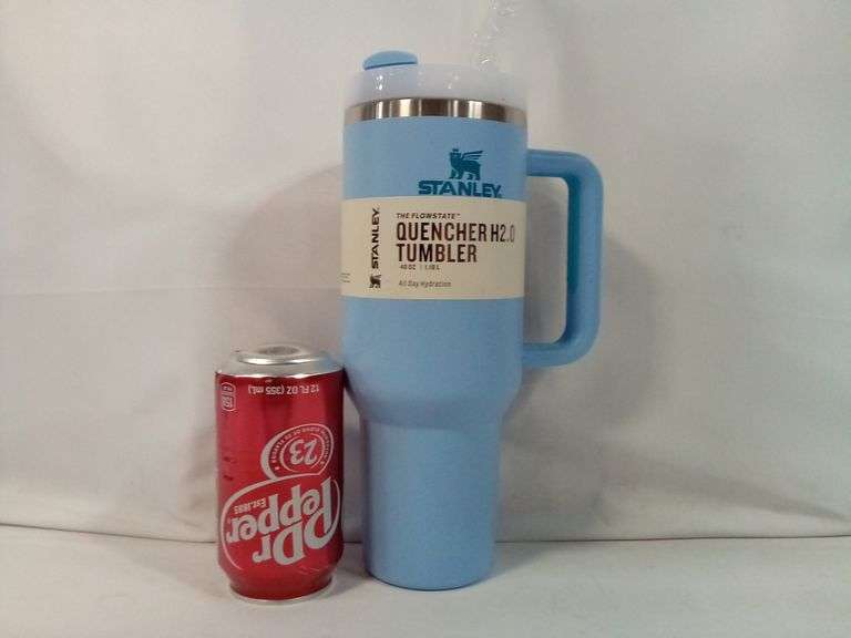 Stanley Flowstate Quencher H2.0 Tumbler – Powder Blue 40 oz