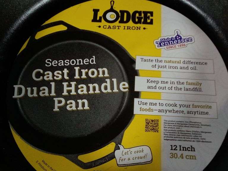 Lodge Cast Iron Seasoned Cast Iron Dual Handle Pan – Black 12"