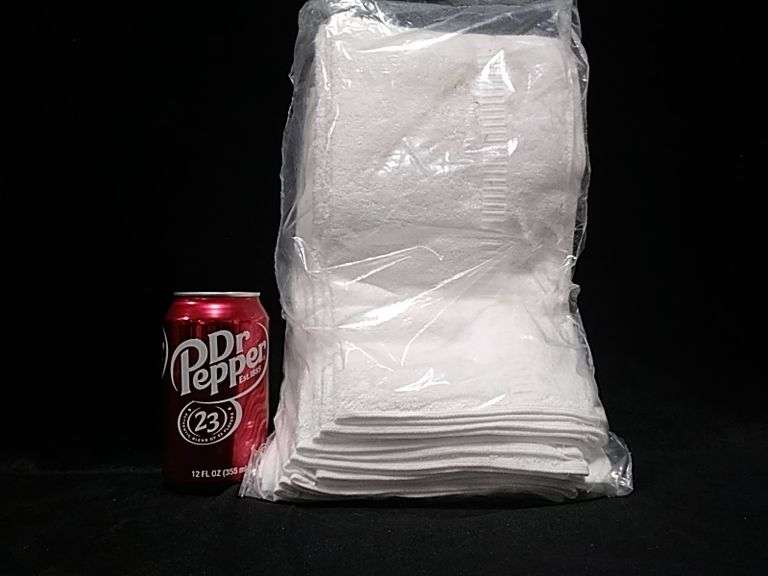Lot of 2 White Bath Towels