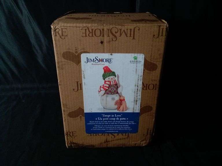 Enesco Jim Shore Heartwood Creek Snowman with Dog Peeking Figurine
