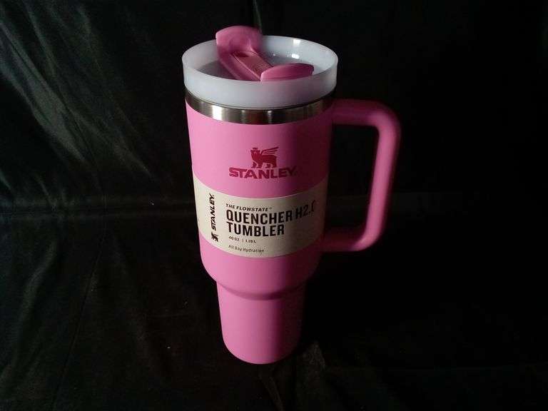 Stanley Flowstate Quencher H2.0 Tumbler – Pink 40 oz