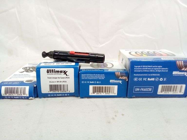 Assortment of 5 Ultimaxx Camera Accessories