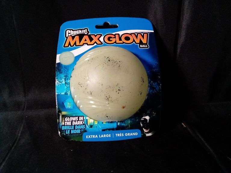 Chuckit, Max Glow Rubber Ball, Extra Large CP22190A