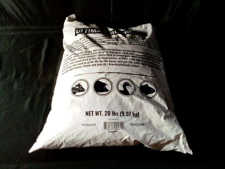 Recteq Ultimate Premium Hardwood Pellet Blend – White Oak/Red Oak/Hickory 20lbs