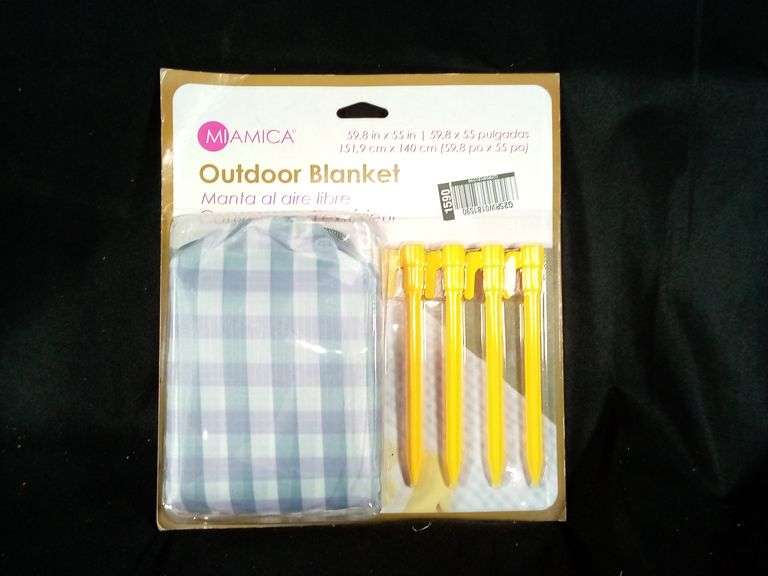 Miamica, Checkered Outdoor Blanket, 59.8" x 55"