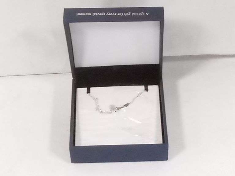 CDE, Women's Infinity Heart Charm Bracelet