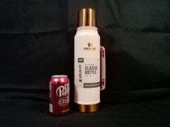 Stanley Legendary Classic Bottle – Cream Rose Gold 1.1 Qt (1.0 L)