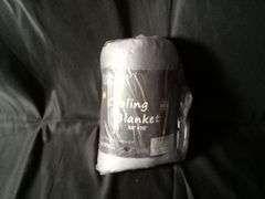 Topcee Cooling Blanket – Grey 50" x 70" >0.5
