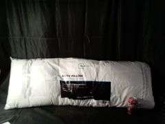 Mainstays Body Pillow – White 20" x 54"