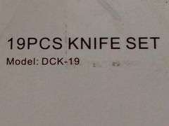 Dockorio, 19 Piece High Carbon Stainless Steel Kitchen Knife Set DCK-19