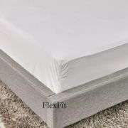 AllerEase Purely Clean Pro Waterproof Zippered Mattress Protector – White Twin