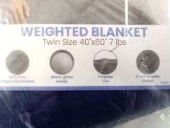 Okao Home Goods Weighted Blanket – Navy Blue, Twin Size 40" x 60" 7lbs