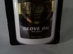 Rawlings The Mark of a Pro Glovolium Advanced Formula Glove Oil w/Lanolin – 4 oz