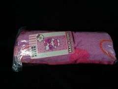 Hello Kitty Super Soft Beach Towel – Pink 34" x 64"