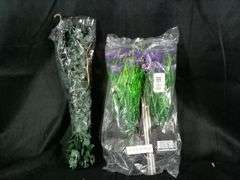 Solar LED Daisy Flower Lights Stake – Purple 3 Count