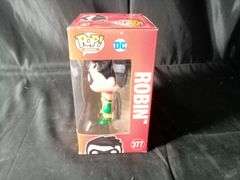 Funko Pop! Heroes DC 377 Robin Vinyl Figure