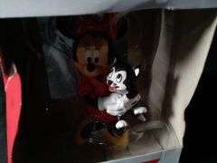 Hallmark Disney Minnie Mouse Holding Kitten Christmas Tree Ornament