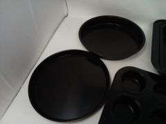 Non-Stick Stainless Steel Bakeware Set – Black 6 Count
