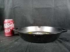 Lodge Cast Iron Seasoned Cast Iron Dual Handle Pan – Black 12"