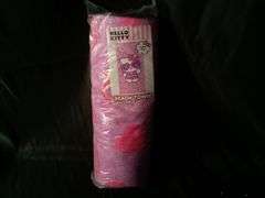 Hello Kitty Super Soft Beach Towel – Pink 34" x 64"