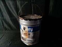 Henry Fibered Aluminum Roof Coating – 4.75 Gallon
