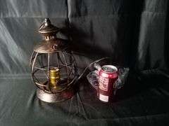 Metal Brass Cage Lantern Table Lamp – Max. 40W 100-240V/AC