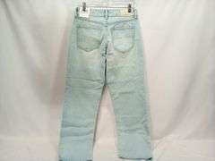 D03 Straight-Leg Low-Rise Jeans – Light Blue Size: 36 Petite (USA 04)