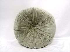 Lulu & Georgia Monroe Velvet Round Pillow – Moss