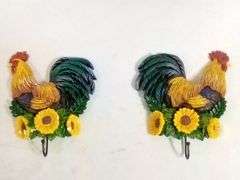 Set Of 2 Rooster Hooks, Brown