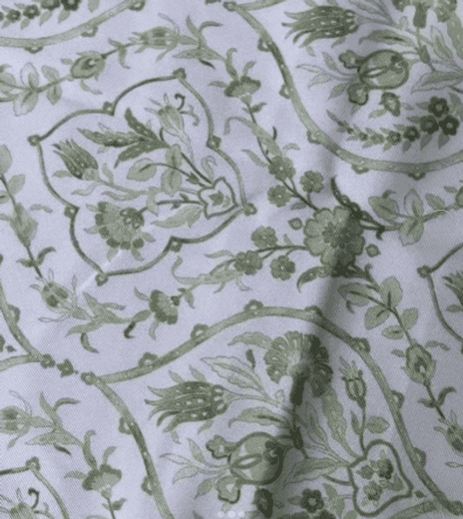 Lot of 2 Laura Ashley Fascott Better Easy Care Tablecloth – Floral Green/Multi