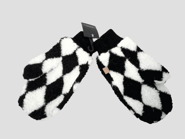 Do Everything In Love Diamond Checked Winter Gloves – Black/White Pair