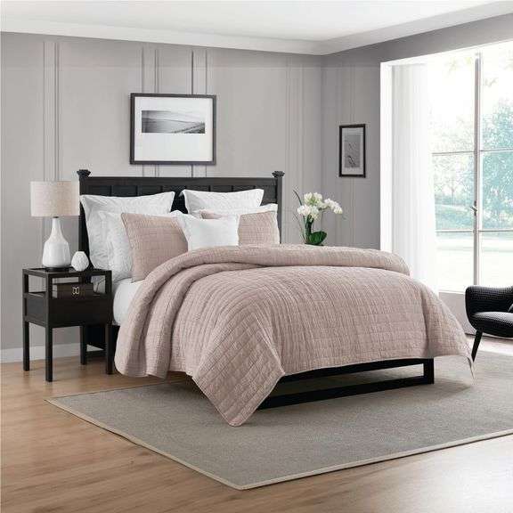 Swift Home 3-Piece Enzyme Washed Crinkle King/California King Quilt Set